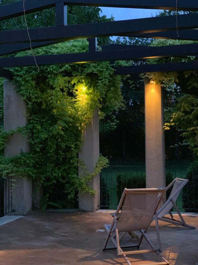 Ca'Bert Villa Dei Glicini Кастельнуово-дель-Гарда Экстерьер фото